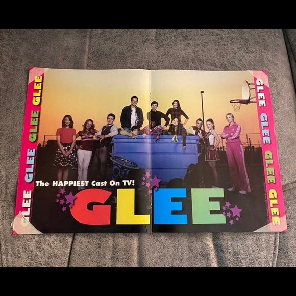 GLEE Blast Presents and Life Story TV Magic Magazine Bundle - Picture 4 of 4